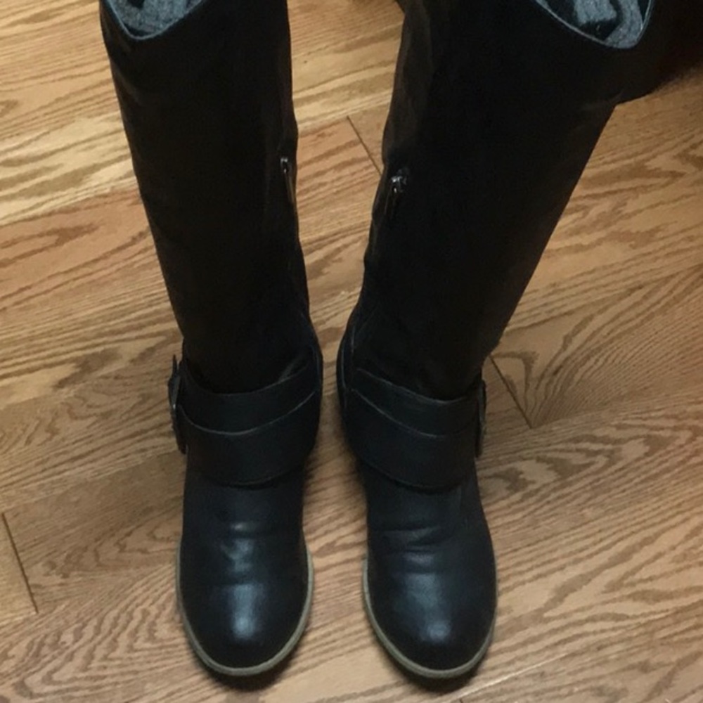 Steve Madden boots size 8
